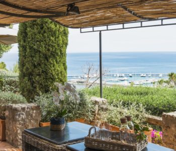 Dettaglio veranda. Monte Argentario, Toscana 2015, foto di Xavier Béjot | maii-interiors.com